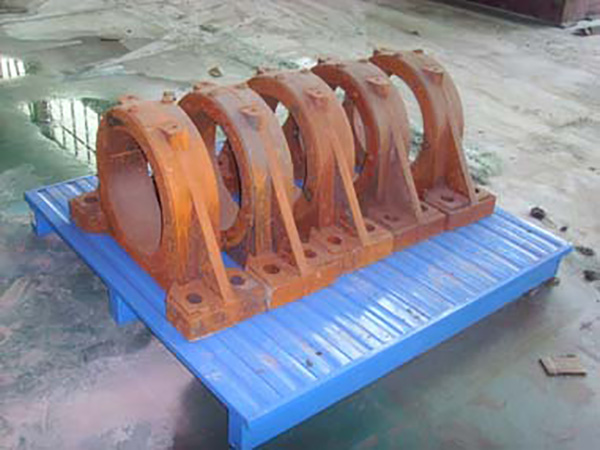 鋼制托盤.jpg 鋼制托盤.jpg